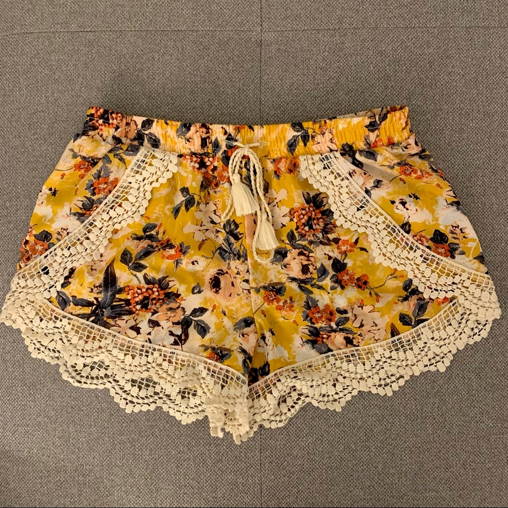 Yellow floral boho shorts with fringe small